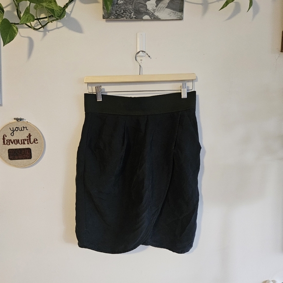 Wilfred 100% Silk High-Waist Tulip Skirt - Picture 1 of 9